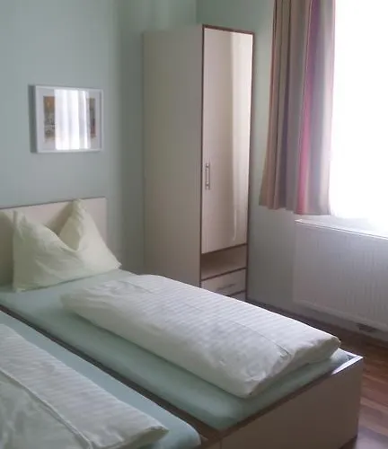 Pension Central 3* Markt Piesting